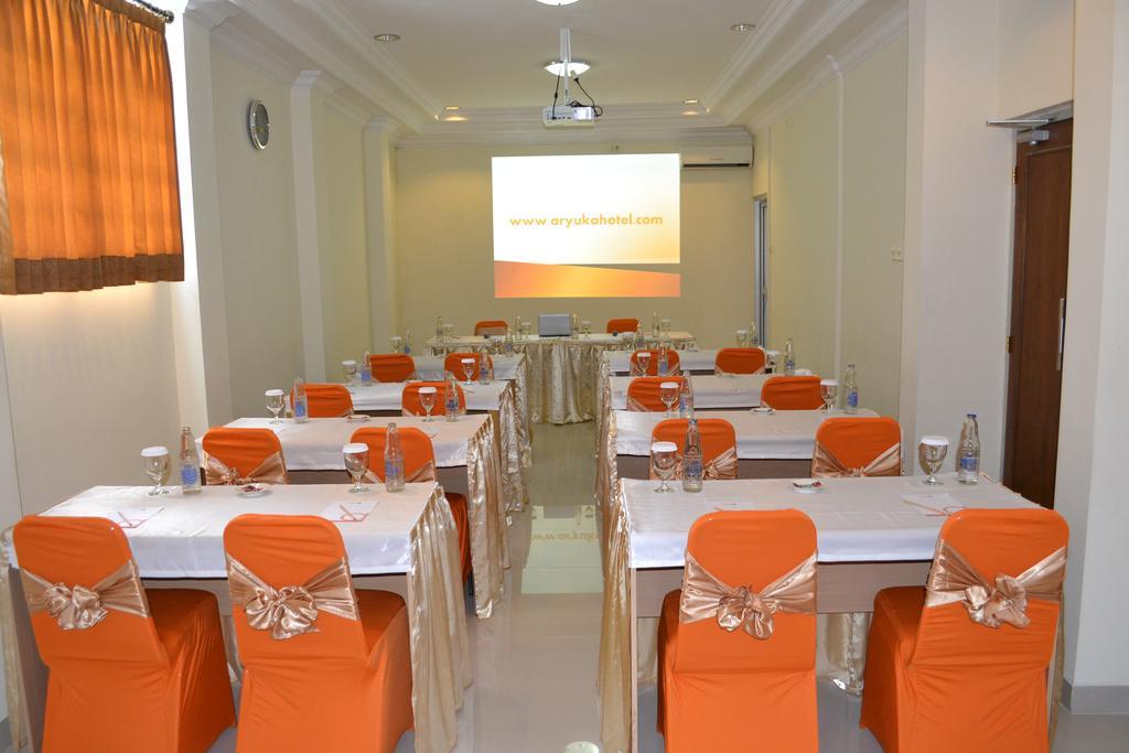 Hotel Aryuka Kejayan Экстерьер фото